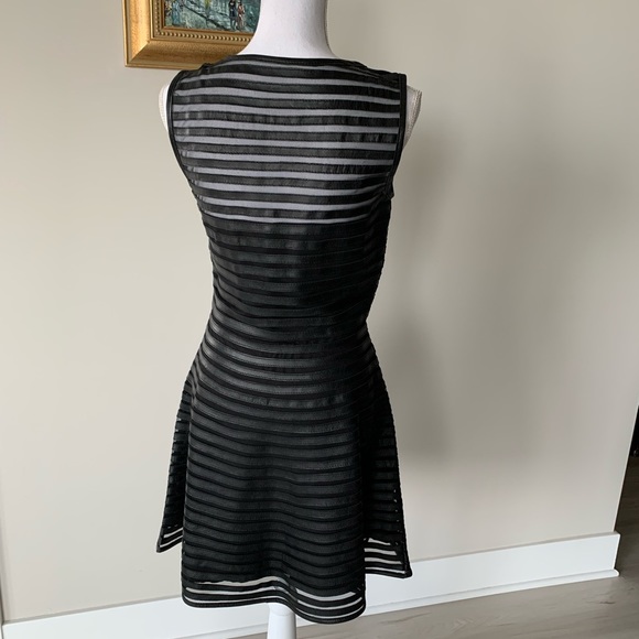 Hottest dress 👗 trend Leather combo fit and flare cocktail dress - Picture 2 of 6